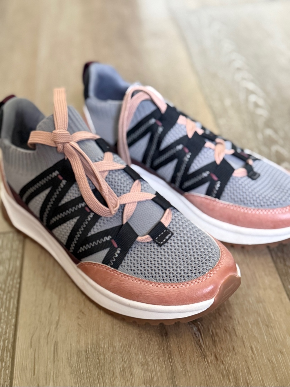 Yellow Box Women's Gray and Rose Knit Slip-On Sneakers